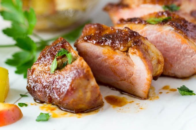 spice-roasted pork tenderloin-chuncky-applesauce 1