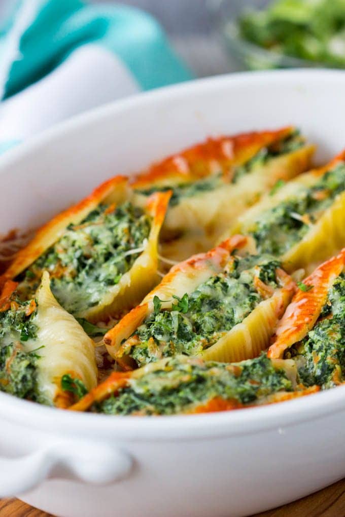 Stuffed Pasta Shells { Spinach + Cheese} 